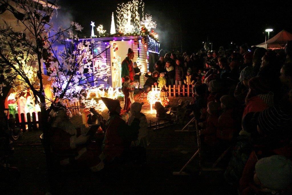 Weihnachtshaus Lichtenstein Unterhausen