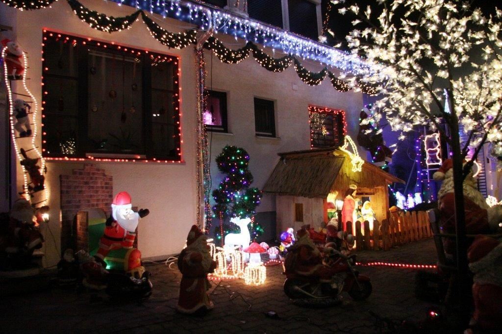 Weihnachtshaus Lichtenstein Unterhausen