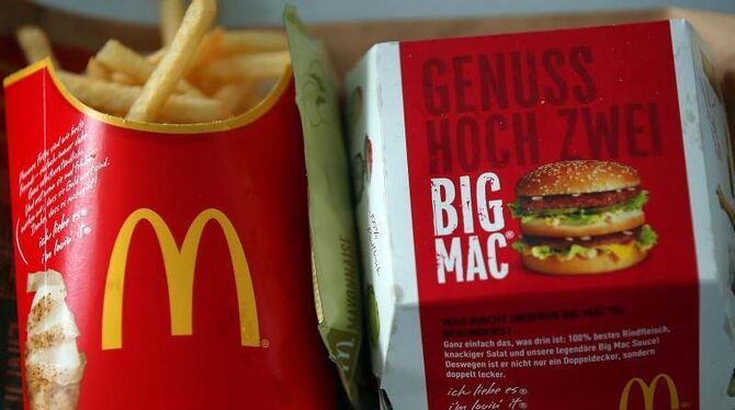Die EU-Kommission nimmt McDonald's wegen unlauterer Steuervorteile ins Visier. Foto: Oliver Berg/Archiv