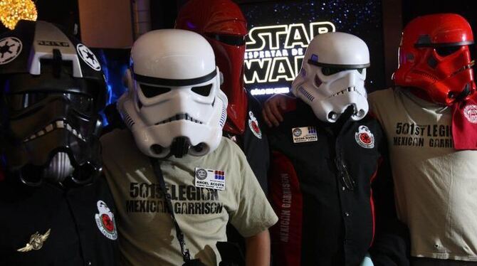 Hype weltweit: Star Wars-Fans in Mexico City. Foto: Mario Guzman