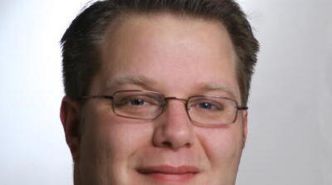 Nico Lauxmann aus Sindelfingen will auf Metzingens OB-Sessel Platz nehmen. FOTO: PR