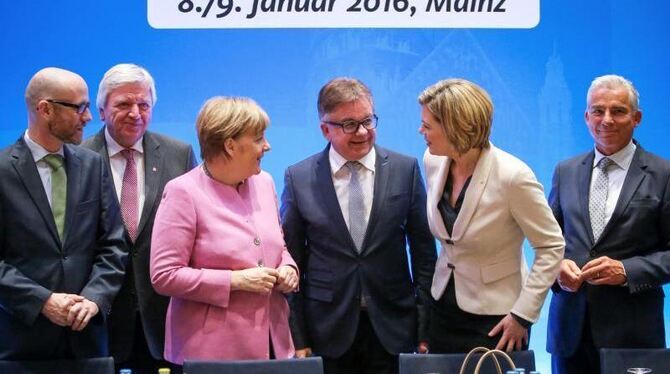 Der CDU-Bundesvorstand will bei seiner Jahresklausur in Mainz über eine bessere Integration von Flüchtlingen in den Arbeitsma Der CDU-Bundesvorstand will bei seiner Jahresklausur in Mainz über eine bessere Integration von Flüchtlingen in den Arbeitsma