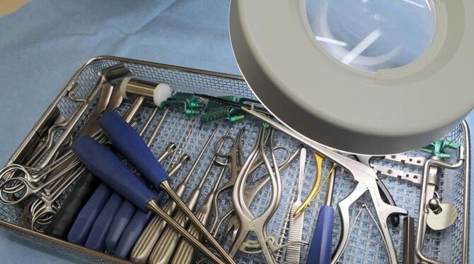Gereinigtes OP-Besteck: Besonders viele Verdachtsfälle auf Ärzte-Pfusch gibt es weiter im chirurgischen Bereich. Foto: Uwe Zu