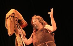 Früher bissig, heute eher auf dem Vegetarier-Trip: Bernd Mall gab den Höhlenlöwen mit Bravour. Im Musical ein großer Naturliebha