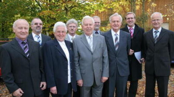 Mit einer Ehrungsmatinee voller Musik beschenkte der Liederkranz Oferdingen seine langjährigen Mitglieder am Sonntag.  FOTO: ANS