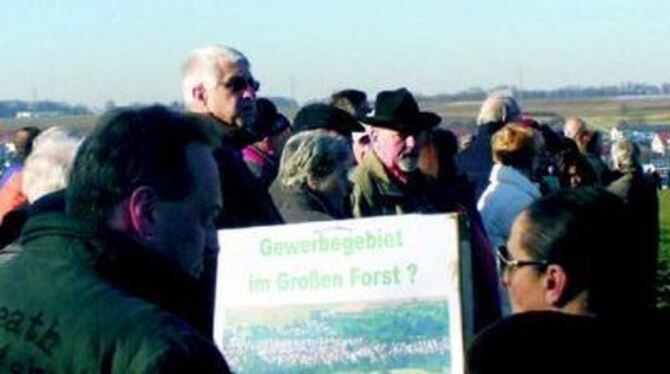 Die »Schutzgemeinschaft Großer Forst« kämpft weiter gegen ein riesiges Distributionszentrum des Metzinger Modekonzer