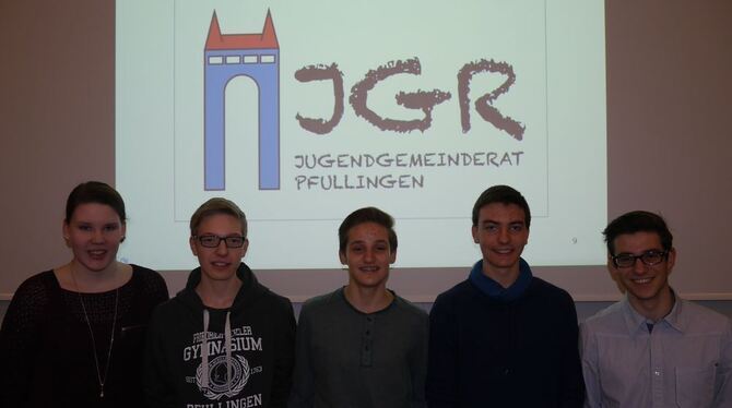 Der Jugendgemeinderatsvorstand samt Stellvertretern (von links): Sophie Sautter, Michael Schwarz, Lukas Wendelstein, Tobias Schw