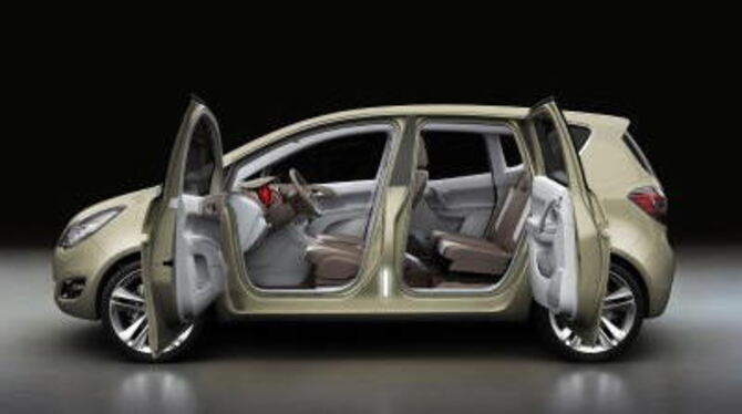 Mit ausgefallenen nützlichen Lösungen wie gegenläufig öffnenden Türen des neuen Meriva (im Bild die seriennahe Studie) möchte Op