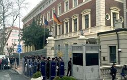 Wegen einer Terrorwarnung in Istanbul wurden das deutsche Generalkonsulat, die deutsche Schule und die deutsche Botschaft ges
