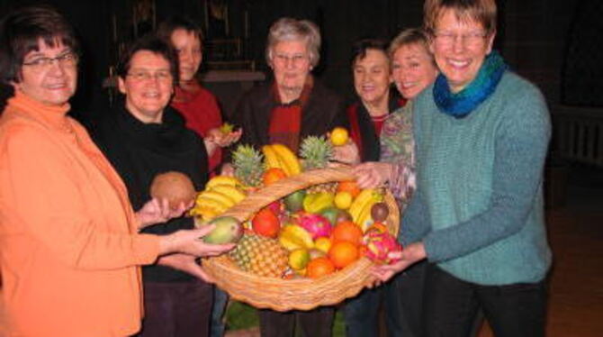 Der Früchtekorb - für die Frauen vom ökumenischen Weltgebetstags-Vorbereitungsteam in der Reutlinger Wolfgangskirche steht er fü