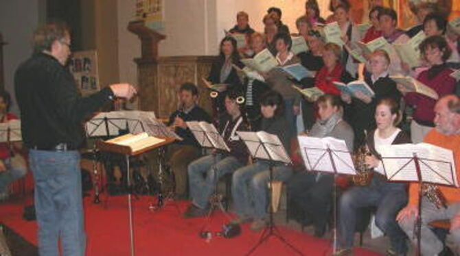 Bläser der Württembergischen Philharmonie und Philharmonia Chor bei der Hauptprobe in der Christuskirche für die Aufführung der