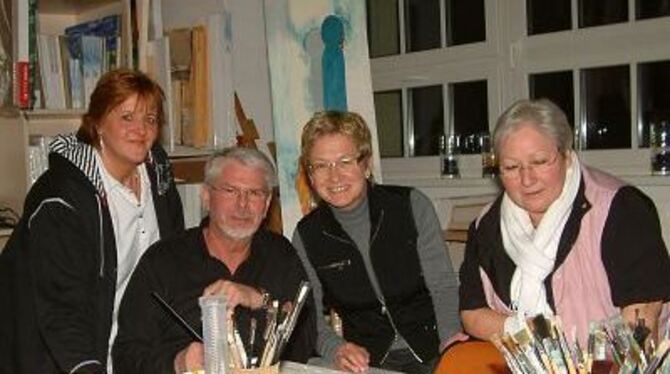 Aus Hobby wurde Leidenschaft (von links): Sabine Heid, Peter Häußler, Regine Bertsch, Monika Koch-Braun.  FOTO : KABLAOUI