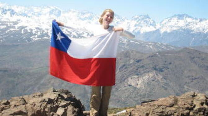 Wer in Chile studiert, verbringt viel Zeit an der Uni. Bergsteigen in den Anden gehörte für Astrid Langer jedoch auch dazu. FOTO