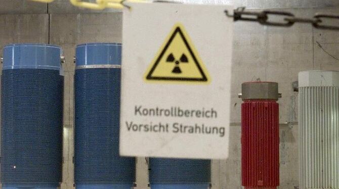 Angesichts der terroristischen Bedrohung sollen auch dien Atom-Zwischenlager besser geschützt werden. Foto: Rainer Jensen
