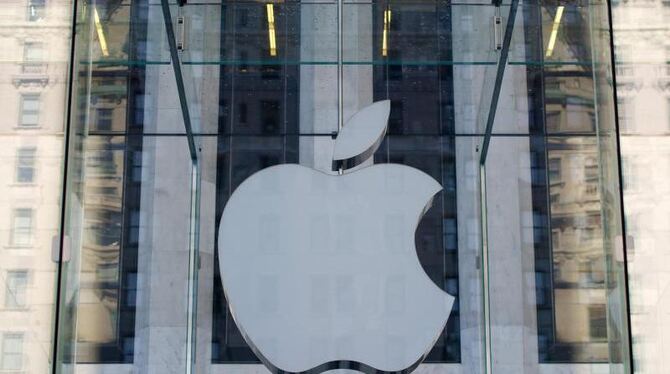 Apple warnt vor einem Präzedenzfall für spätere Überwachungsmaßnahmen. Foto: Daniel Bockwoldt