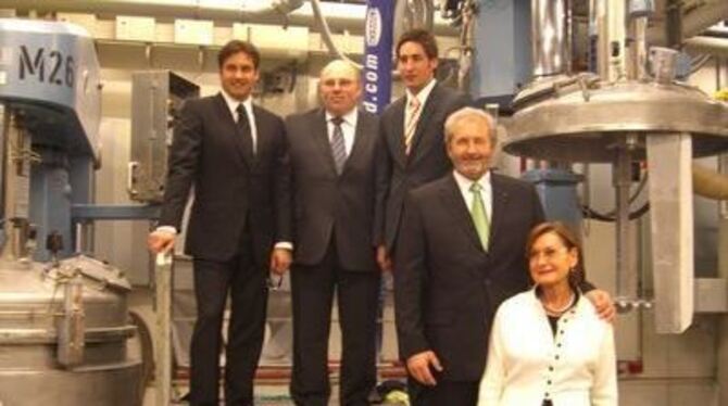 Generationenwechsel bei der Rampf-Gruppe: Rudolf und Eva-Marion Rampf (vorne rechts) ziehen sich aus dem Geschäftsleben zurück.