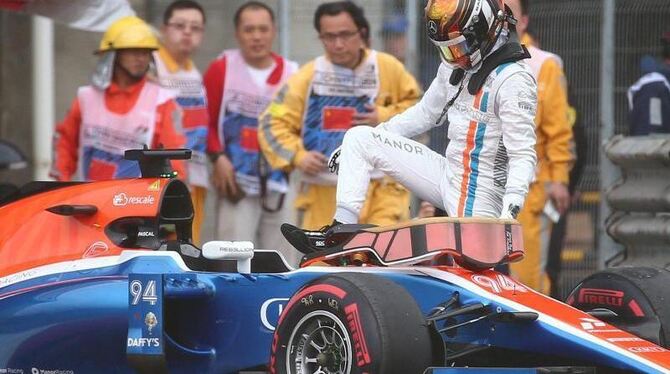Pascal Wehrlein überstand den Unfall unverletzt. Foto: Wu Hong