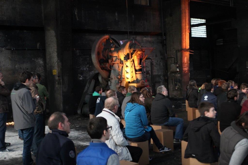 Jugendgottesdienst in der großen Schmiedehalle Henning-Areal Metzingen