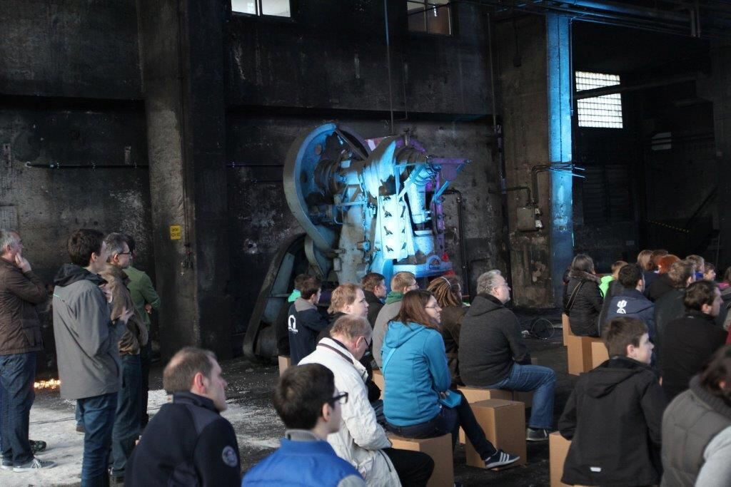 Jugendgottesdienst in der großen Schmiedehalle Henning-Areal Metzingen