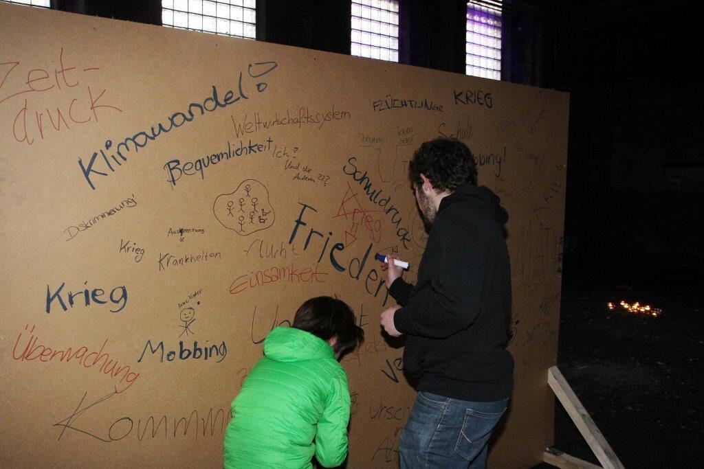 Jugendgottesdienst in der großen Schmiedehalle Henning-Areal Metzingen