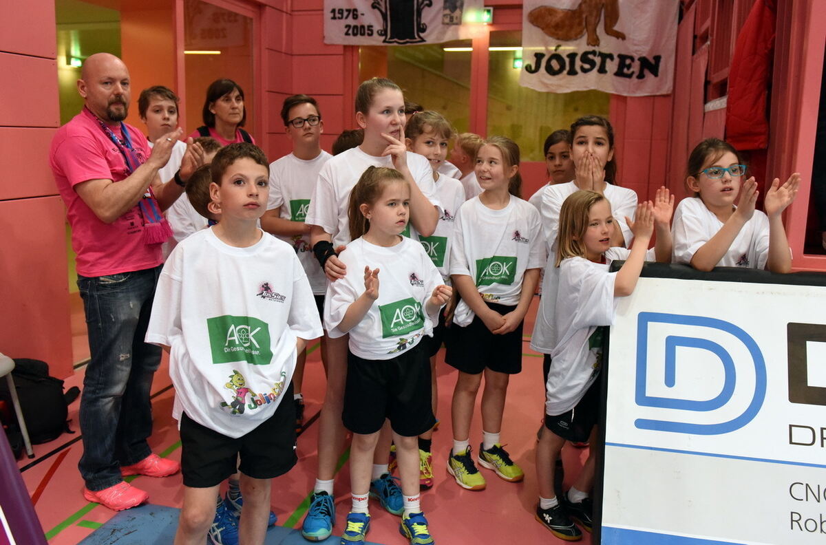 TuS Metzingen - Dunaujvaros KKA 28:26