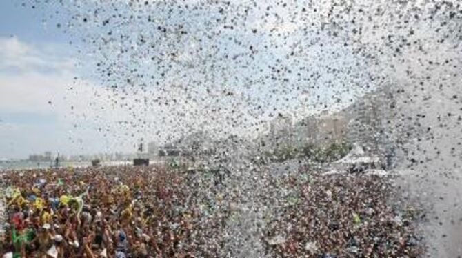 Nach der Entscheidung in Kopenhagen gab es in Rio kein Halten mehr.
FOTO: DPA