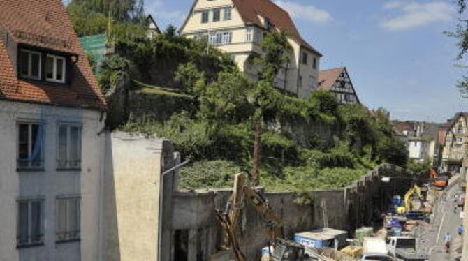 Das Gebäude Mühlstraße 3 ist nur noch ein Haufen Schutt. FOTOS NIETHAMMER