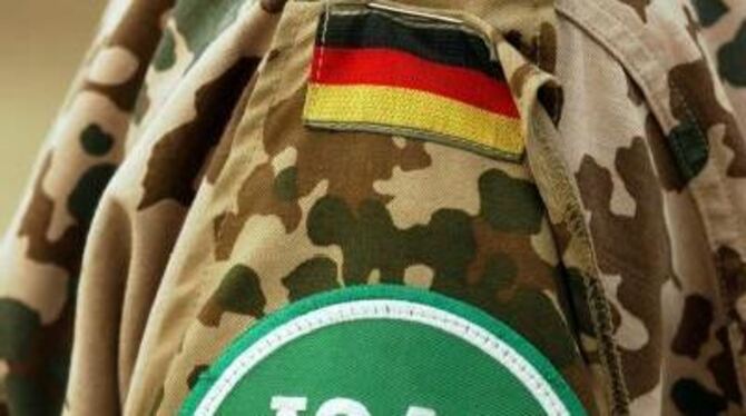 Bundeswehr-Soldat der internationale Schutztruppe ISAF in Afghanistan. 
SYMBOLFOTO: DPA