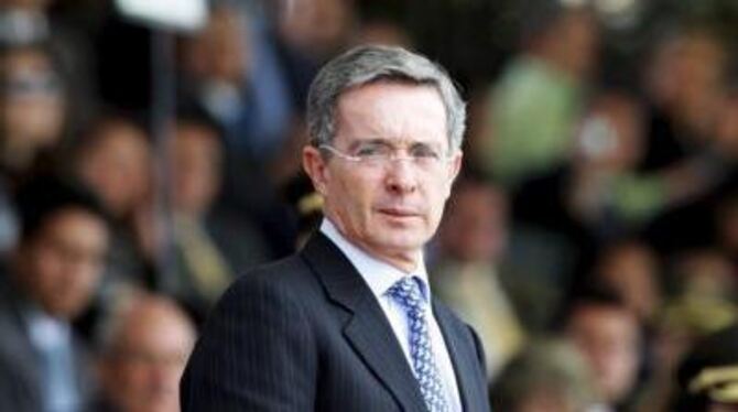 Kolumbiens Präsident Alvaro Uribe ist an der Schweinegrippe erkrankt.
ARCHIVFOTO: DPA