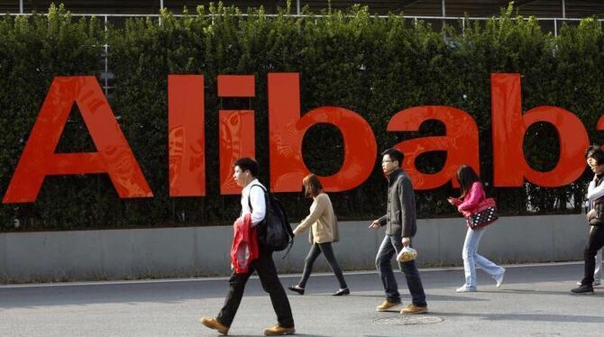 Der chinesische Online-Riese Alibaba ist ins Visier der US-Regulierer geraten. Foto: Crab Hu/Illustration