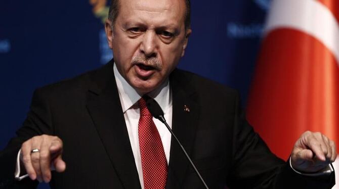 Spricht sich sich strikt gegen Empfängnisverhütung in muslimischen Familien aus: Der türkische Staatspräsident Recep Tayyip E
