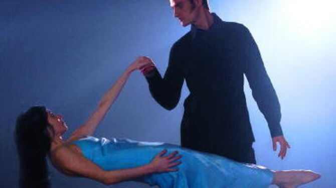 Weltmeisterliche Illusion: Julius Frack mit seiner Partnerin Cindy Keller. FOTO: PR