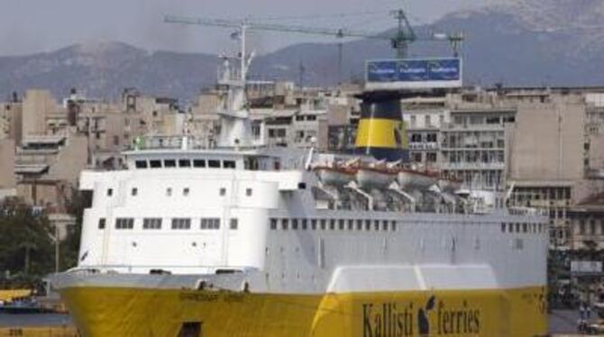 Das Foto zeigt die Fähre »Sardina Vera«. Das Schiff wurde wegen diverser Sicherheitsmängel Verlierer in einem ADAC-Fährentest. F