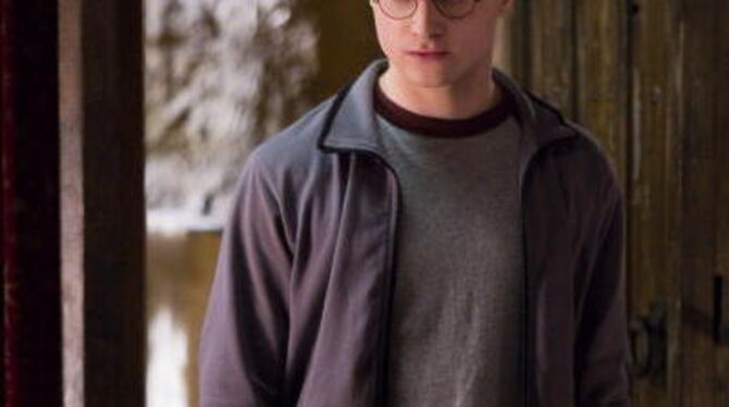 Ab Donnerstag endlich wieder als Harry Potter auf der Kino-Leinwand zu sehen: Daniel Radcliffe.
FOTO: PR