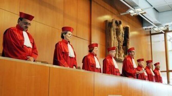 Der Zweite Senat des Bundesverfassungsgerichts verkündet am Dienstag das Urteil zum Lissabon-Vertrag.
FOTO: DPA