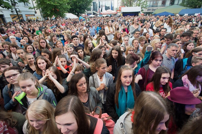 Reutlinger-Stadfest-Nacht9 (jpg)