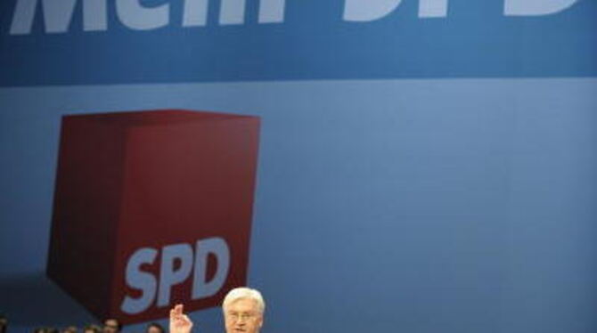 Bislang wahrt Frank-Walter Steinmeier im Wahlkampf die eher ruhigeren Töne. Doch am
Wochenende muss er seine Genossen aus der De