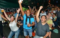 Schon frühzeitig herrschte am EM-Abend beste Stimmung in den Lokalen.