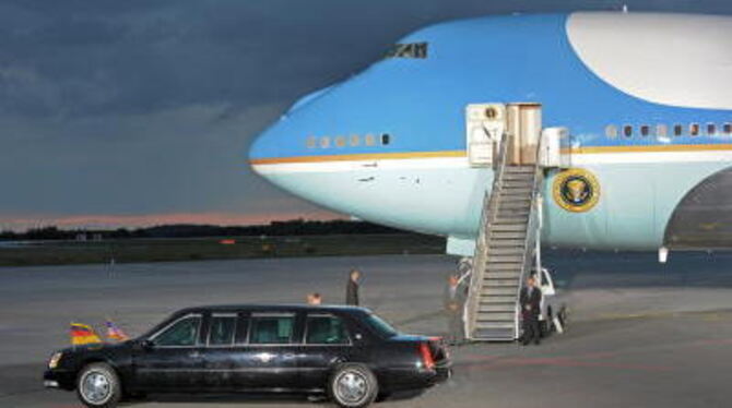 Mit der Limousine durchs Land: US-Präsident Barack Obama besucht heute Deutschland. FOTO: DPA