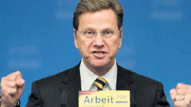 FDP-Chef Guido Westerwelle (47), 2001 erstmals zum Parteichef gewählt, erzielte jetzt mit 95,8 Prozent ein Spitzenergebnis. GEA-