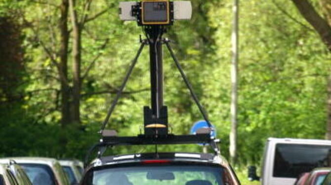 Seit einiger Zeit werden auch in Reutlingen Aufnahmen für die »Street View« von Google Maps gemacht. ARCHIVFOTO: DPA