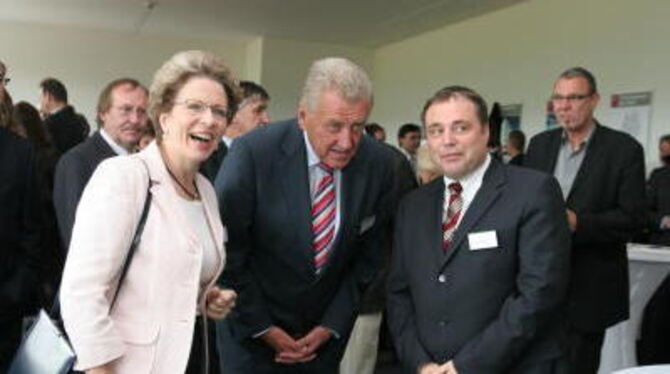 Grund zur Freude hatten bei der Eröffnung des neuen TTR-Gebäudes (von links) Oberbürgermeisterin Barbara Bosch, Wirtschaftsminis