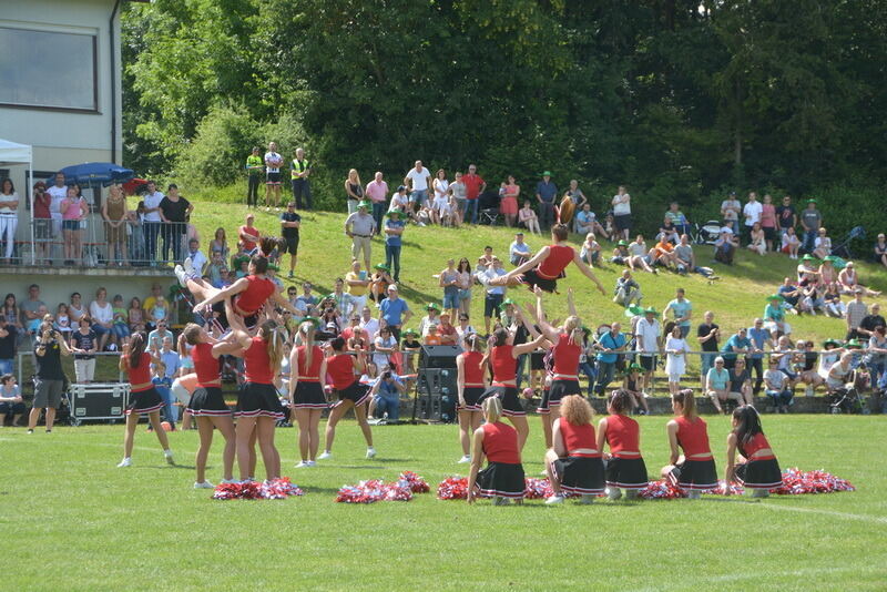 Stars besiegen Küchenchefs