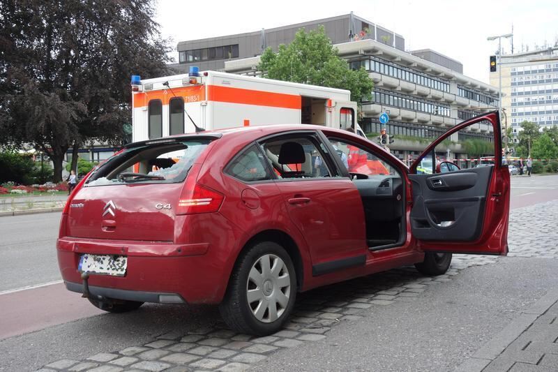 Mann tötet Frau mit Machete