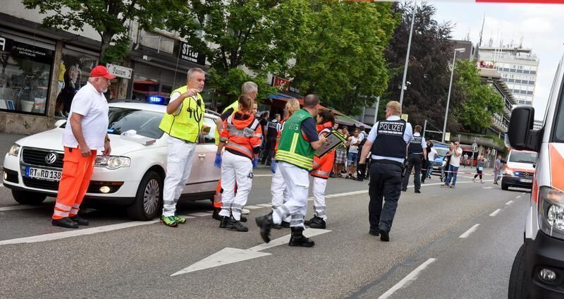 Mann tötet Frau mit Machete