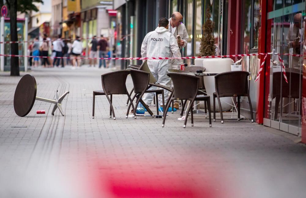 Mann mit Machete tötet in Reutlingen Frau