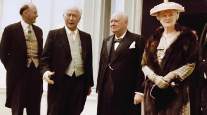 Staatsmännisch in Bonn: 1956 empfing Bundespräsident Theodor Heuss den britischen Premier Winston Churchill und dessen Frau Clem