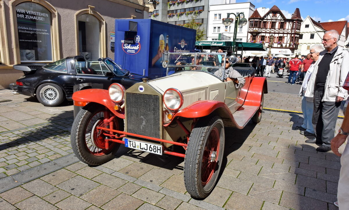 stadt-2208-oldtimertag1 pacher (jpg)