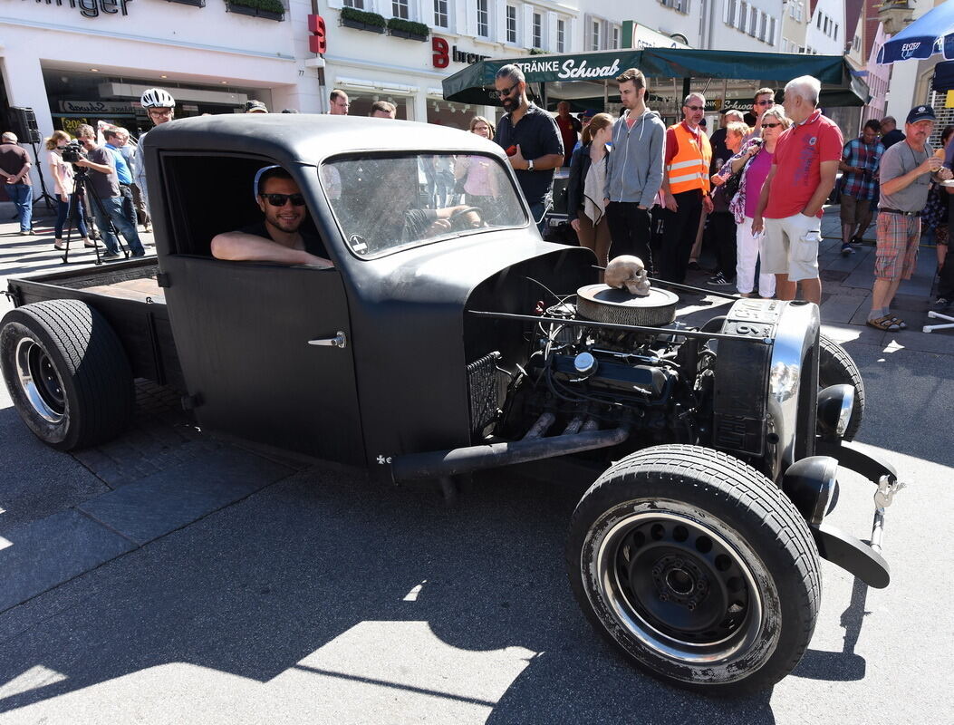 stadt-2208-oldtimertag14 pacher (jpg)