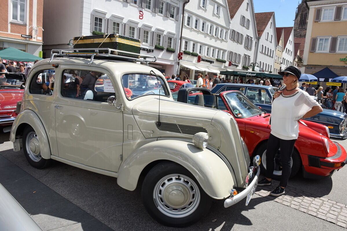 stadt-2208-oldtimertag42 pacher (jpg)